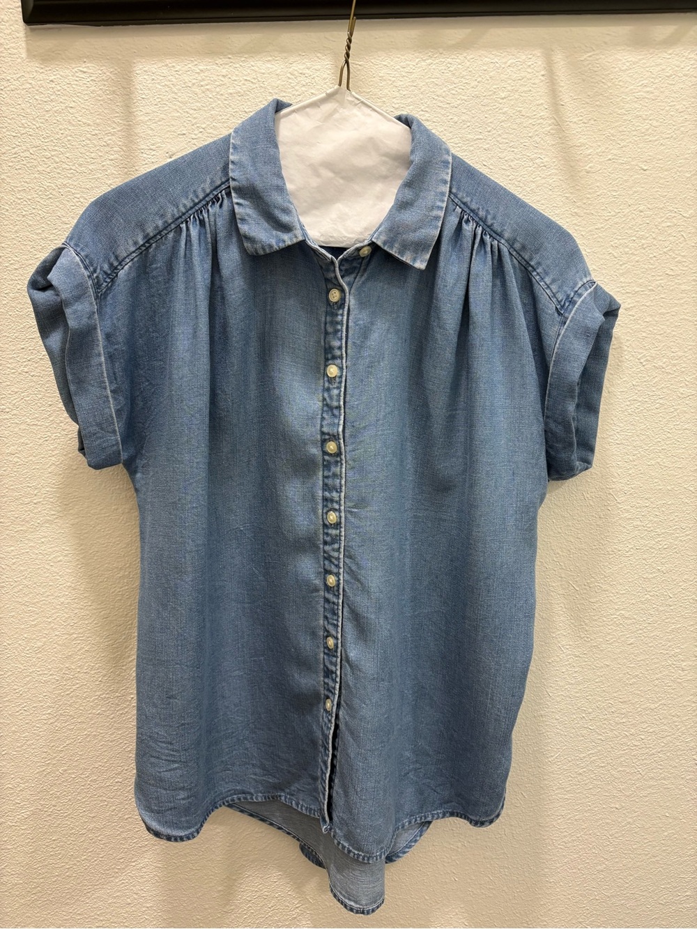 LOFT Light Blue Denim Button-Front Short Sleeve Shirt